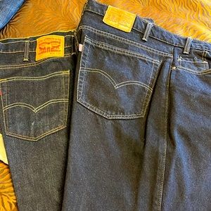 Levi dark denim jeans waist size 40